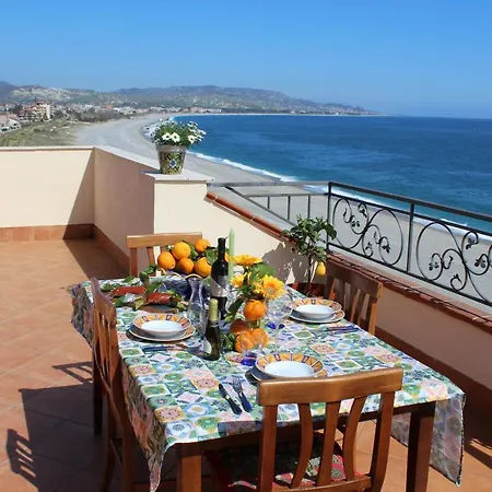 Terrazza Sul Mare Apartment Siderno